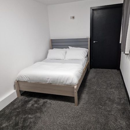 Ckb Flat- Comfort, Cosy, And Secure! Codsall Eksteriør bilde
